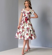 vogue-schnittmuster-naehen-9106-kleid-in-gr-e5-14-22-(40-48)