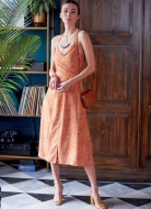 Schnittmuster McCalls 8105 hübsches Trägerkleid mit Wickeloptik Gr. 32-50