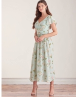 Sewing pattern Misses dress with V-neck Simplicity 9475