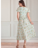 Sewing pattern Misses dress with V-neck Simplicity 9475