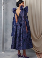 Schnittmuster extravagantes Damenkleid mit Schleifenträgern Vogue 2048 Gr. 32-50