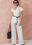 Schnittmuster sommerlicher Damenanzug mit asymmetrischem, kurzärmeligem Jackett Vogue 2117 Gr. 34-52