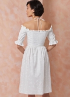 Schnittmuster bodenlanges Stufenkleid mit Rüschen und freien Schultern Vogue 2107 Gr. 32-50
