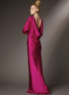 Schnittmuster elegantes Abendkleid mit tiefem Wasserfallausschnitt im Rücken Vogue 2129 Gr. 30-46
