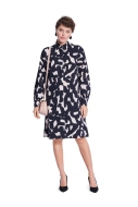 Model is wearing modern Dress with concealed placket sewn with the sewing pattern Burda 5678