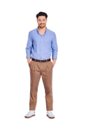 Model is wearing slim Low-rise pants with pressed creases sewn with the sewing pattern Burda 5722